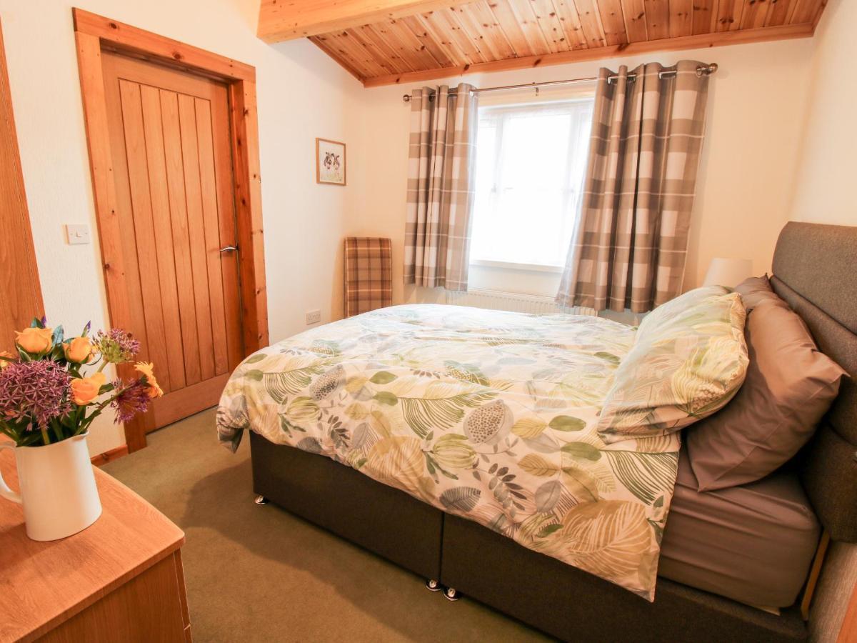 The Log Cabin Tenbury Bagian luar foto